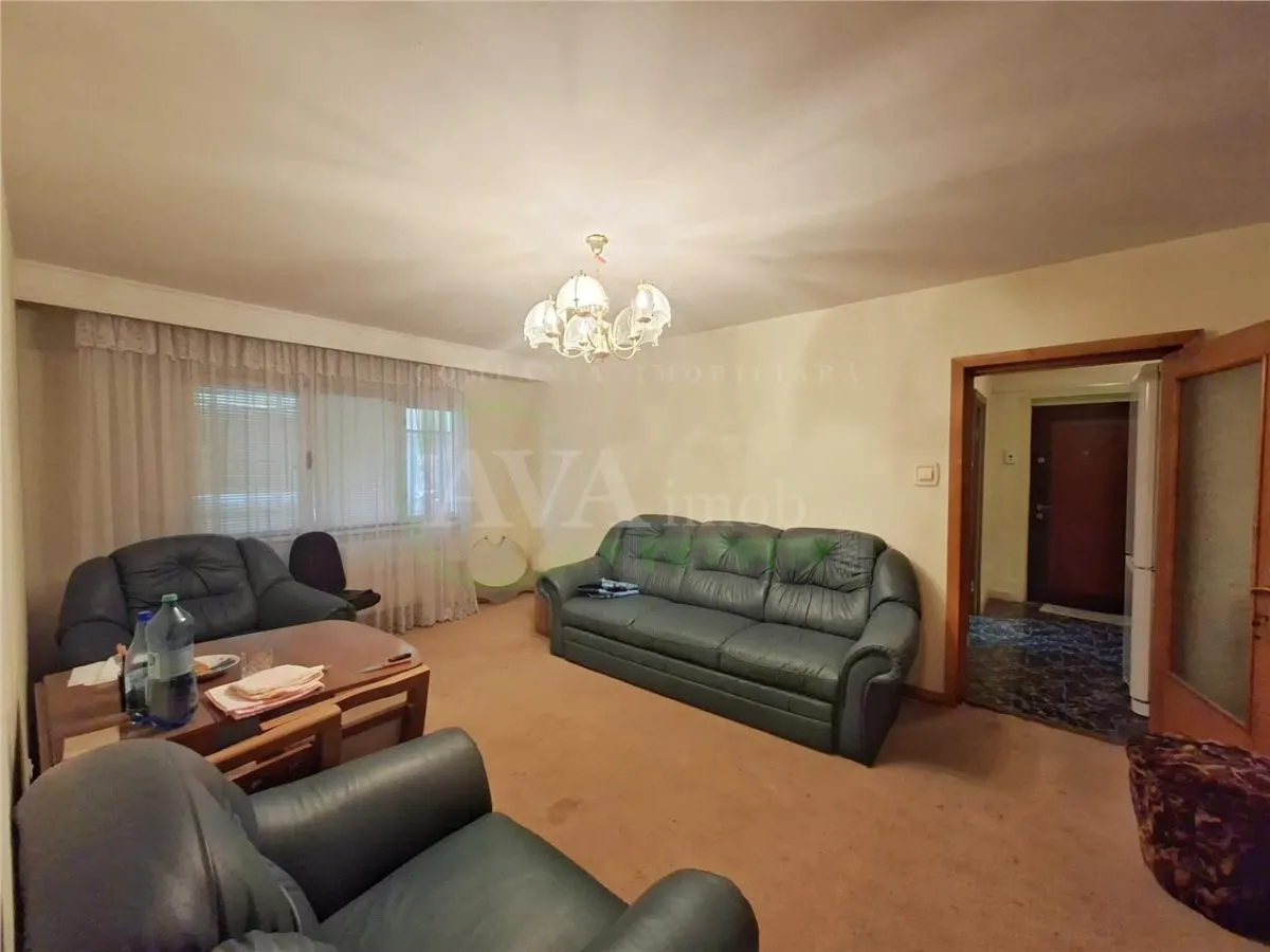 Apartament 2 camere Bacău - poza 1