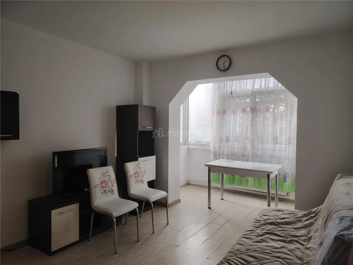 Apartament 3 camere Ploiești - poza 1