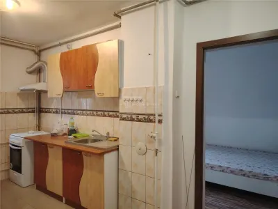Apartament 3 camere Ploiești - poza 5