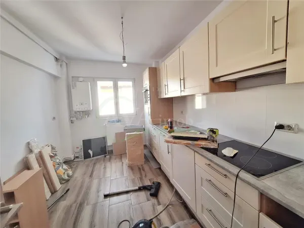Apartament 3 camere Bacău - poza 6