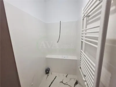 Apartament 3 camere Bacău - poza 9