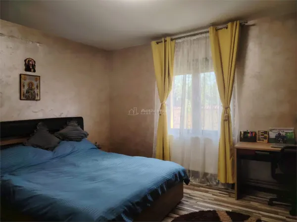 Casă 7 camere Lipanesti - poza 5