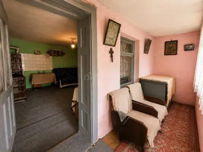 Casa de vanzare cu 2112 mp teren - Apoldu de Jos