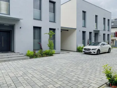 Casă 5 camere București - poza 1