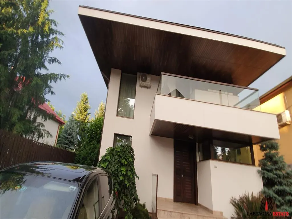 Casă 7 camere București - poza 1