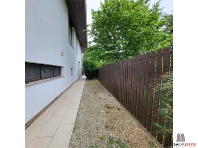 Casă 7 camere București - poza 11