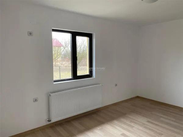 Casă 3 camere Mihailesti - poza 6