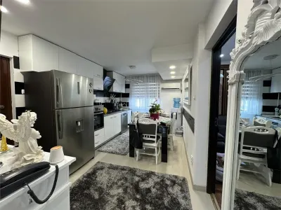 Apartament 3 camere Reșița - poza 6