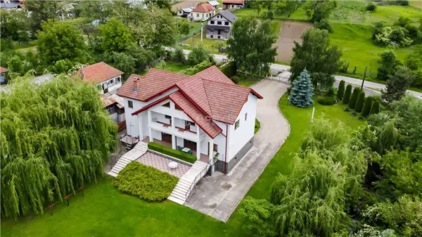 Casă 7 camere Babana - poza 12