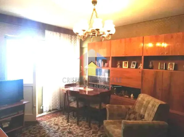 Apartament 3 camere Brăila - poza 1