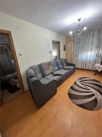 Apartament 4 camere Brăila - poza 1