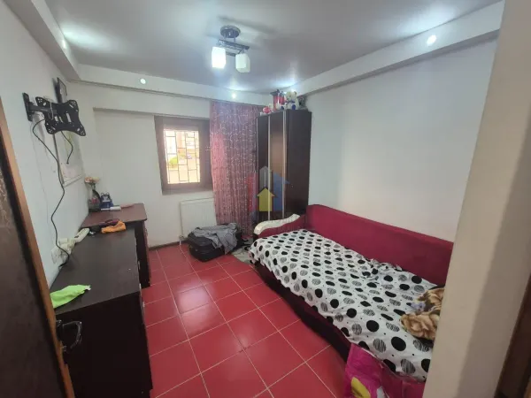 Apartament 3 camere Brăila - poza 3