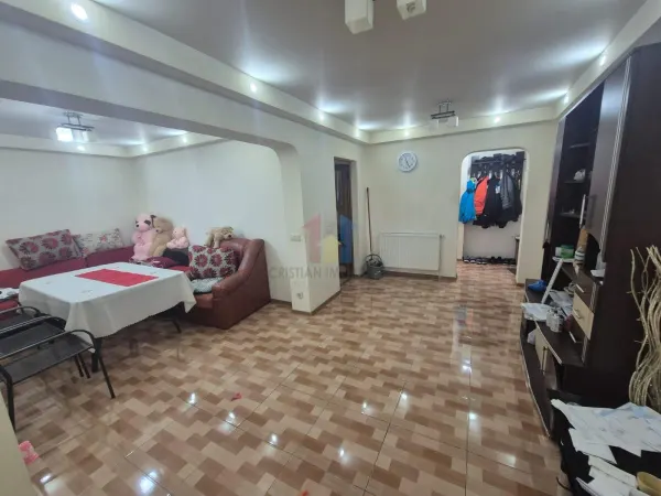 Apartament 3 camere Brăila - poza 4