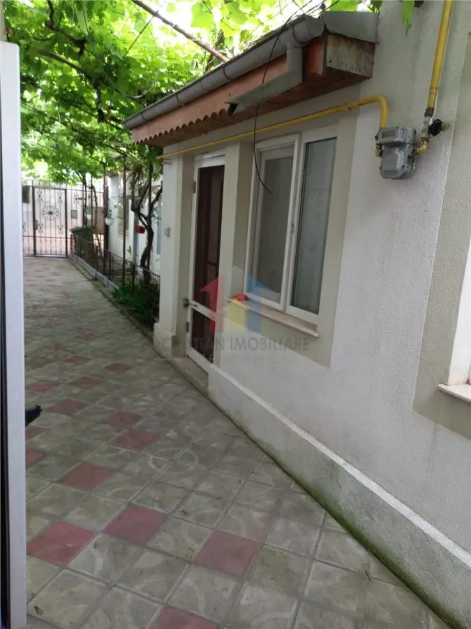 Casă 2 camere Brăila - poza 1