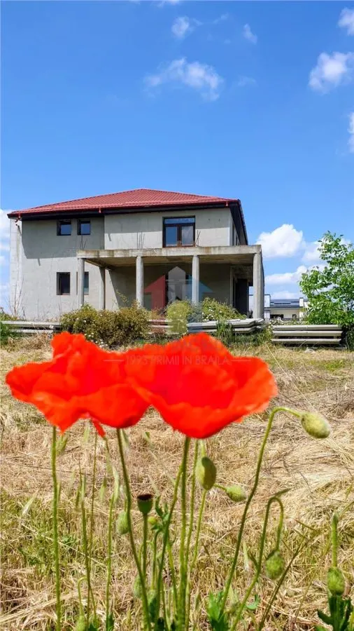 Casă 9 camere Brăila - poza 1