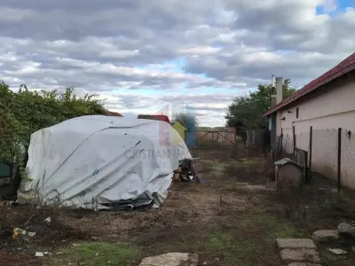 Teren Chiscani - poza 2