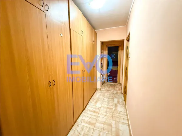 Apartament 3 camere Iași - poza 9
