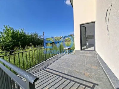 Casă 4 camere Miroslava - poza 11