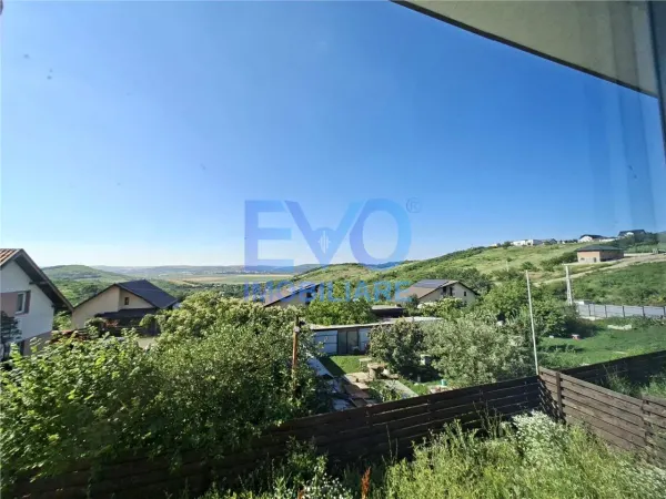 Casă 4 camere Miroslava - poza 13