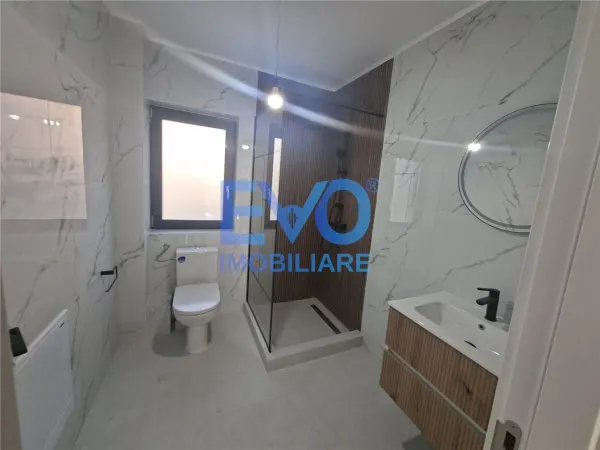 Casă 4 camere Miroslava - poza 10