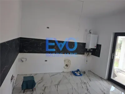 Casă 4 camere Valea Adâncă - poza 4