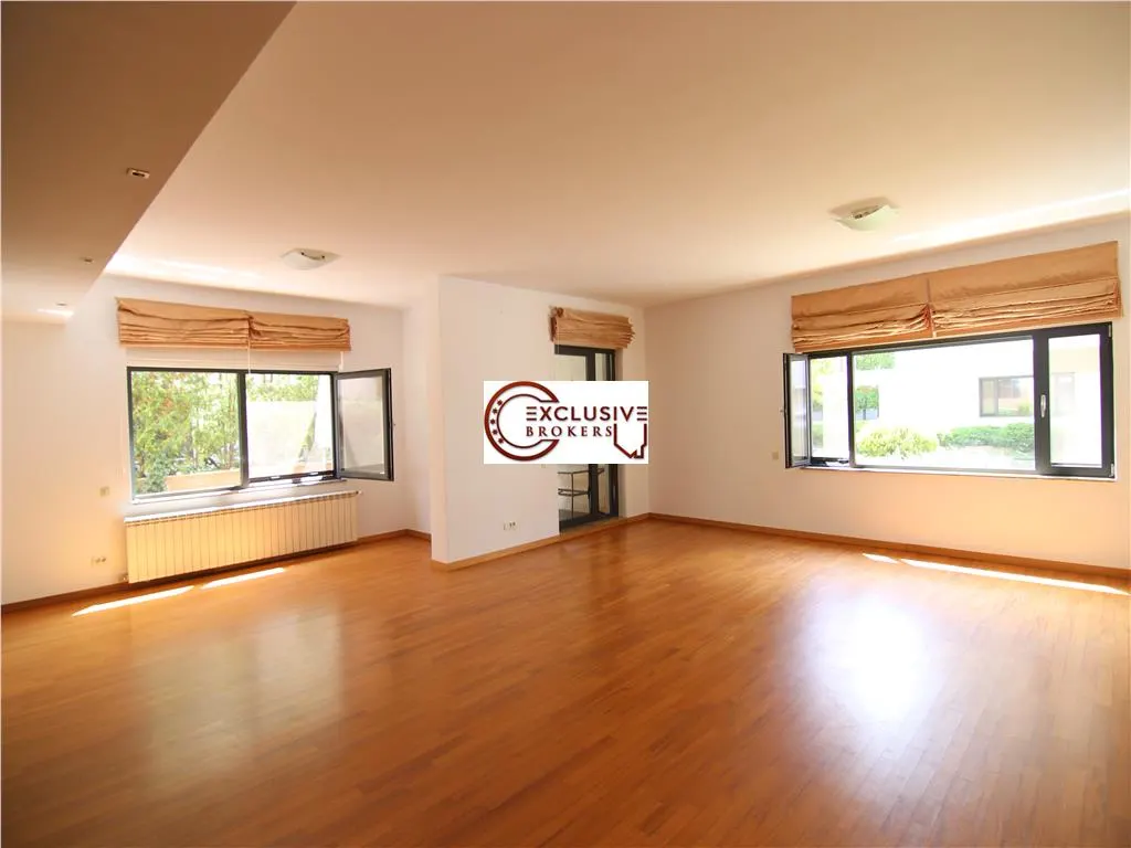 Apartament 4 camere București - poza 1