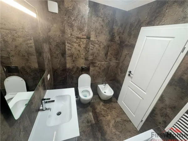 Apartament 4 camere Focșani - poza 19