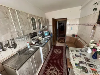 Apartament 3 camere Focșani - poza 1