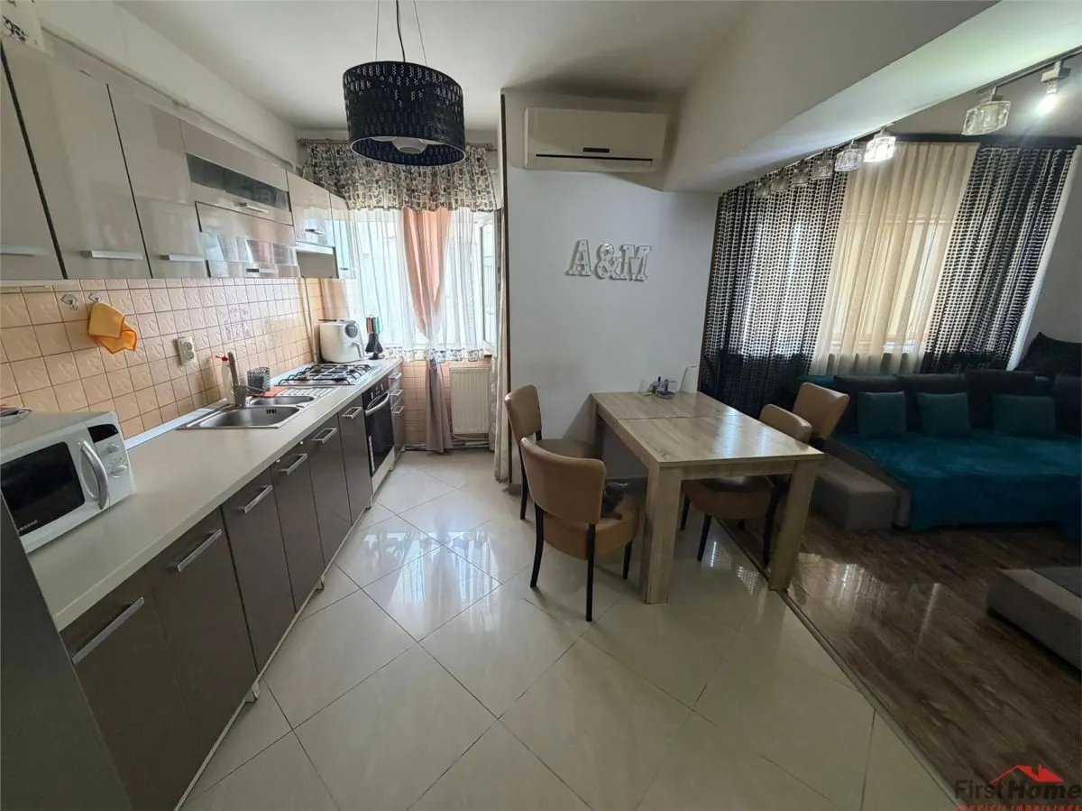 Apartament 3 camere Focșani - poza 1