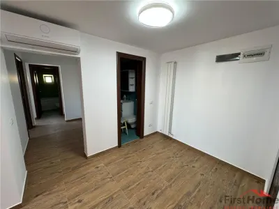Apartament 4 camere Focșani - poza 11
