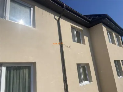 Casă 5 camere Dumitresti - poza 1