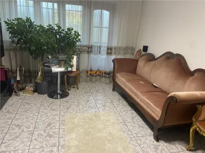 Apartament 3 camere Focșani - poza 1