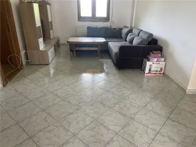 Apartament 4 camere Focșani - poza 2