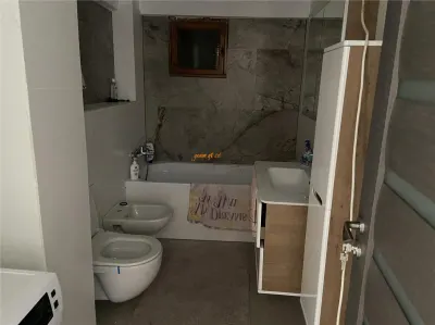 Apartament 4 camere Focșani - poza 12