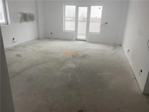 Apartament 4 camere Focșani - poza 1