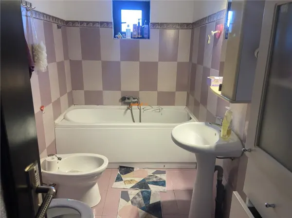 Casă 4 camere Jorăști - poza 14