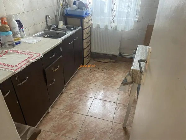 Apartament 3 camere Focșani - poza 9