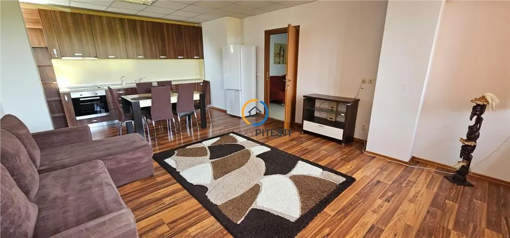 Apartament 3 camere Pitești - poza 1