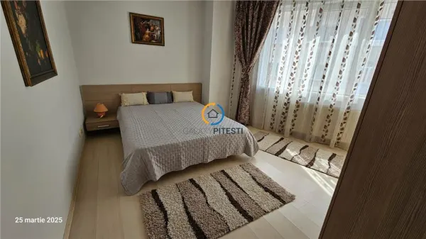 Apartament 3 camere Pitești - poza 12