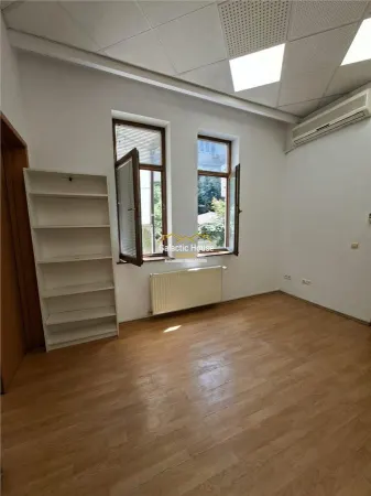 Casă 16 camere București - poza 3