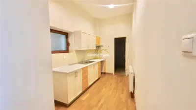 Casă 13 camere București - poza 18