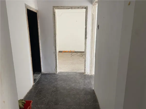 Apartament 3 camere Focșani - poza 4