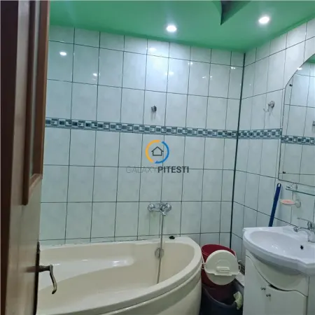 Apartament 3 camere Pitești - poza 7