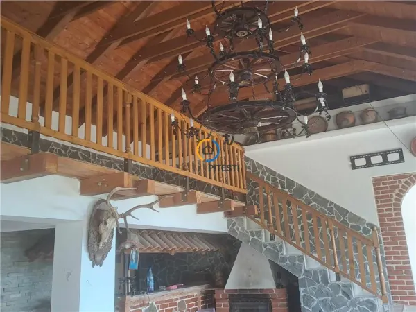 Casă 7 camere Albota - poza 12