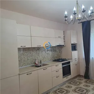 Casă 4 camere Bascov - poza 1