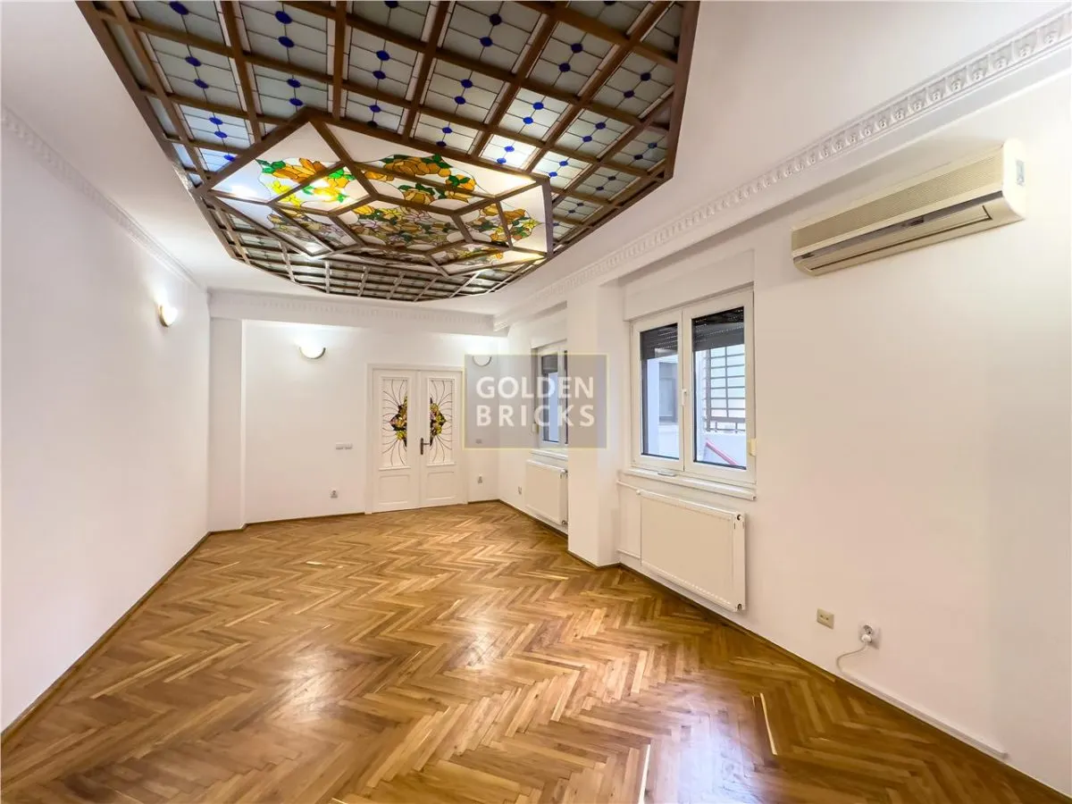 Casă 7 camere București - poza 1