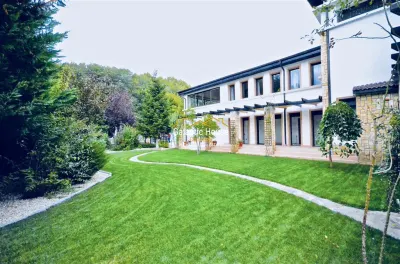 Casă 8 camere București - poza 1