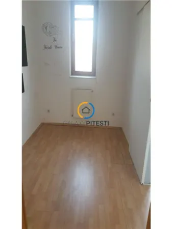 Casă 4 camere Pitești - poza 11