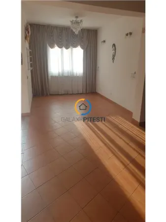 Casă 4 camere Pitești - poza 4
