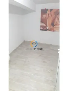 Casă 4 camere Pitești - poza 7